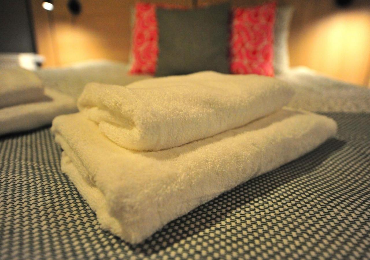 Bk Aparthotel Praga - National Stadium - Comfortable Apartment For 4 People Warszawa Exteriör bild